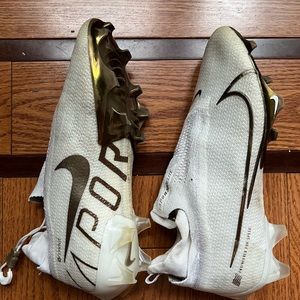 Nike Vapor 360 Elite molded cleats